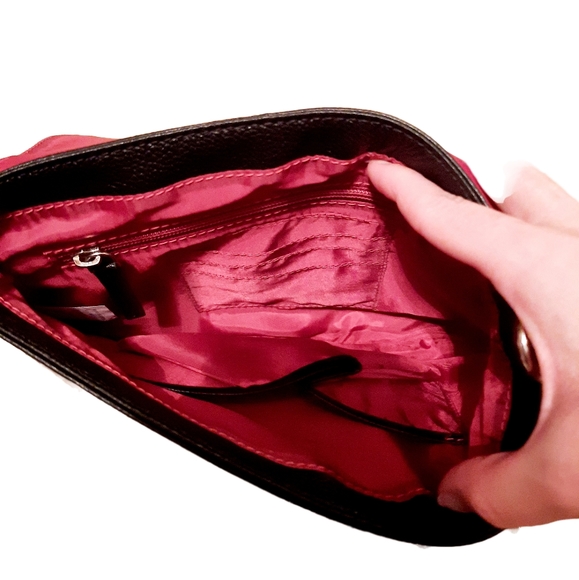 Marie Cat Leather Crossbody Bag - Picture 4 of 7